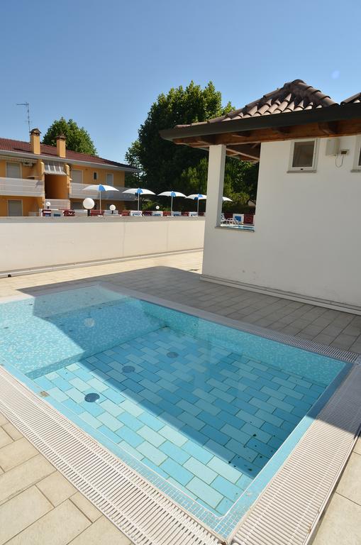 Hotel Germania 3*